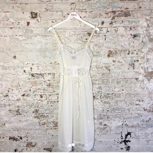 Callipygian lace trim slip dress, size 2 NWOT